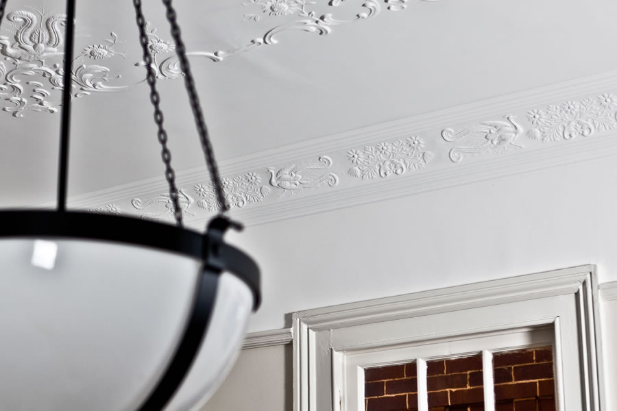 ornamental cornice